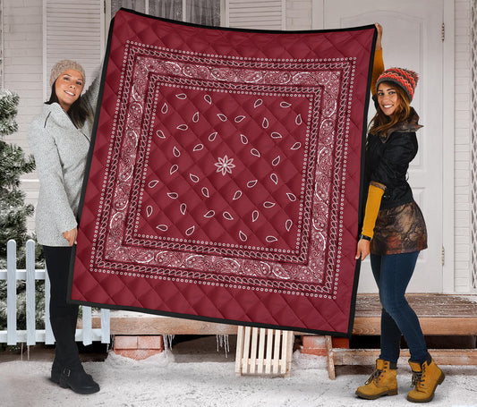 Quilt 4 Black White Bandana on Maroon