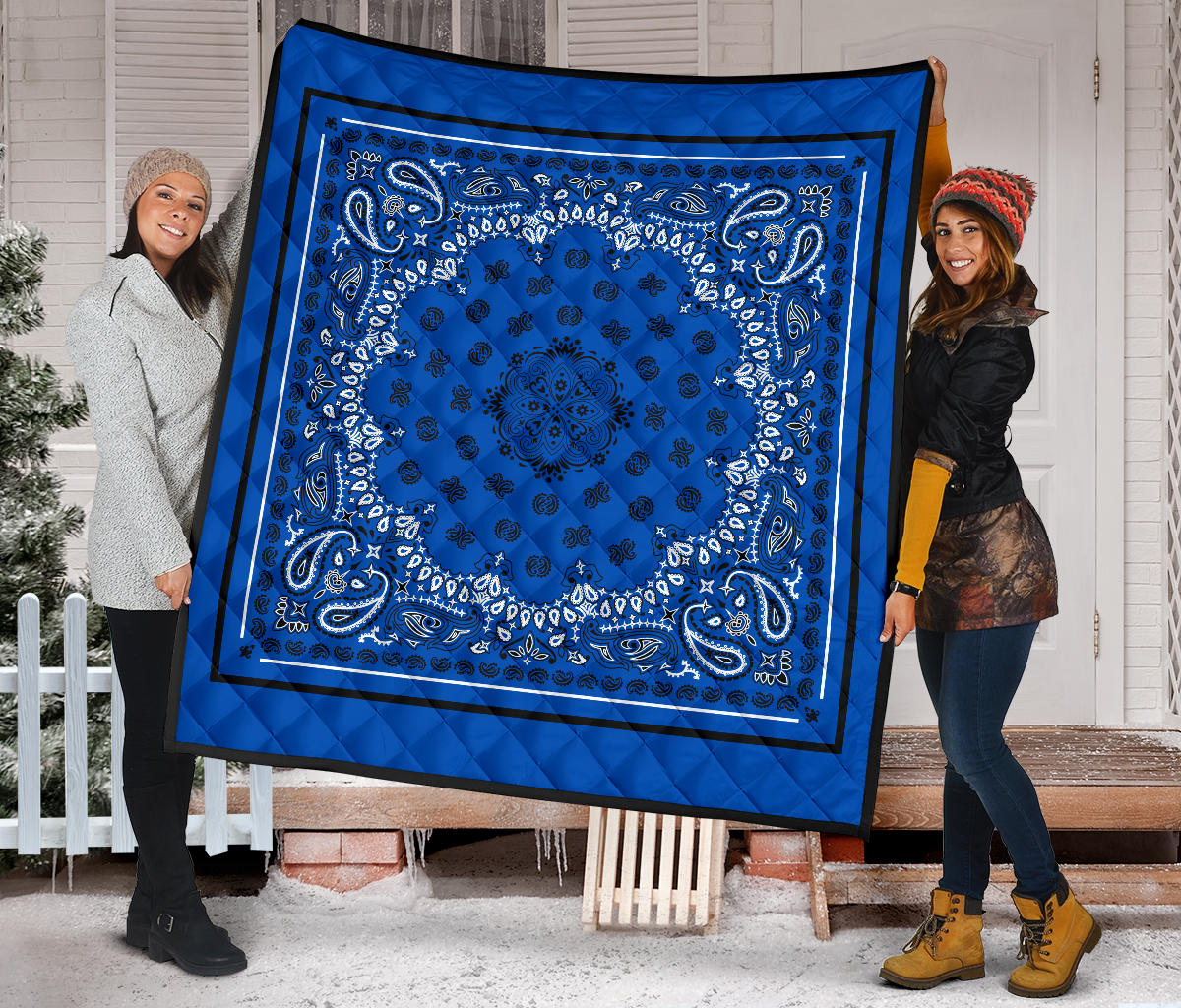 Quilt 2 Black Bandana on Blue Black Sq