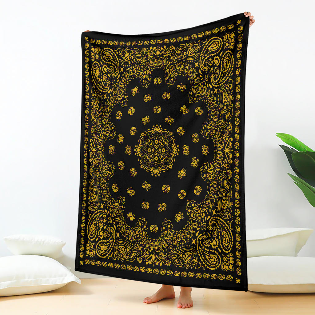 Ultra Plush 2 Gold on Black Bandana Throw Blanket