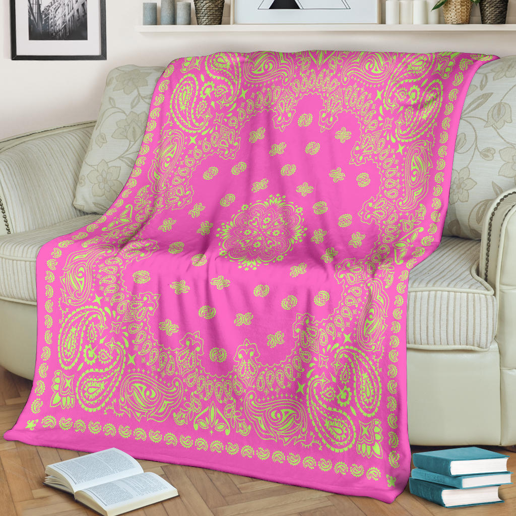 Ultra Plush 2 Lime on Pink Bandana Throw Blanket