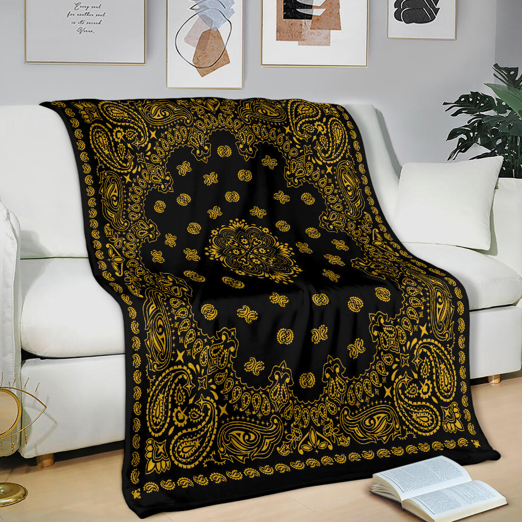 Ultra Plush 2 Gold on Black Bandana Throw Blanket