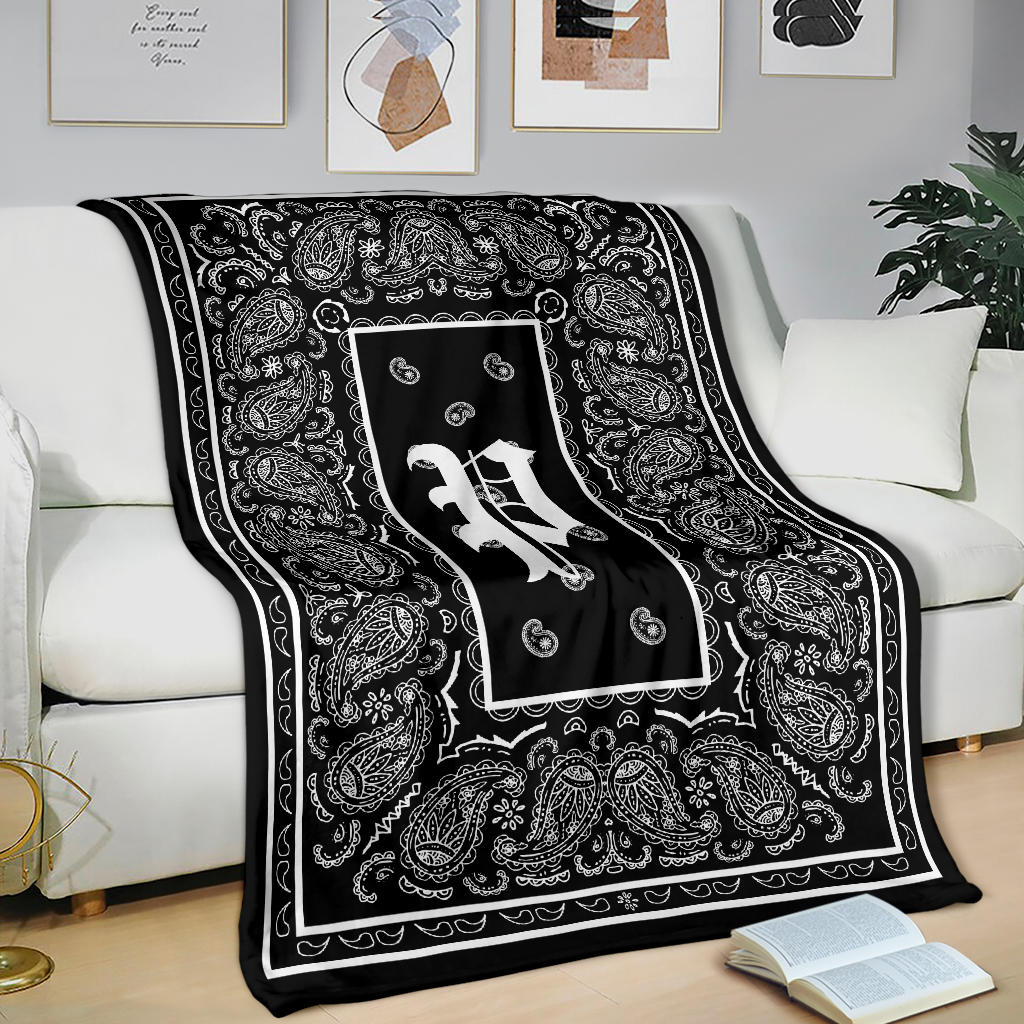 Black Ultra Plush Bandana Blanket - P oe
