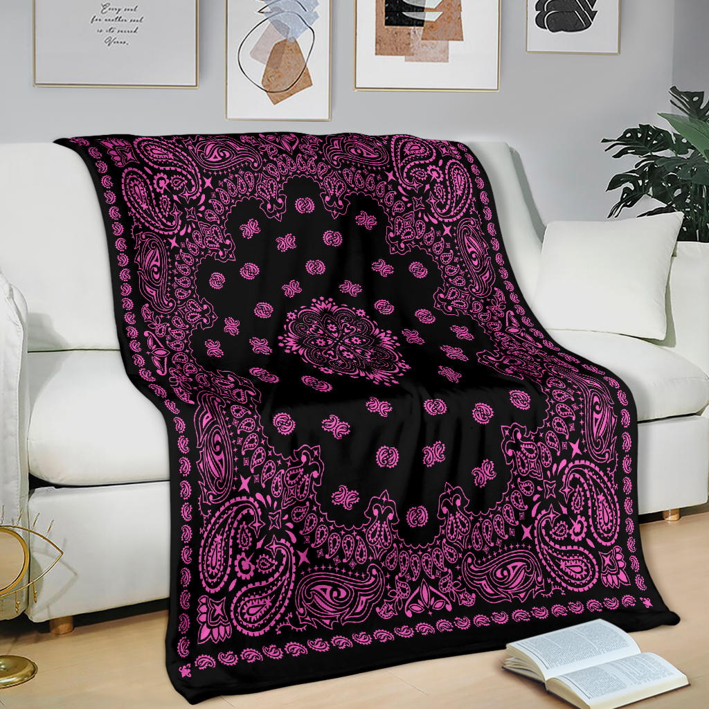 Ultra Plush 2 Pink on Black Bandana Throw Blanket