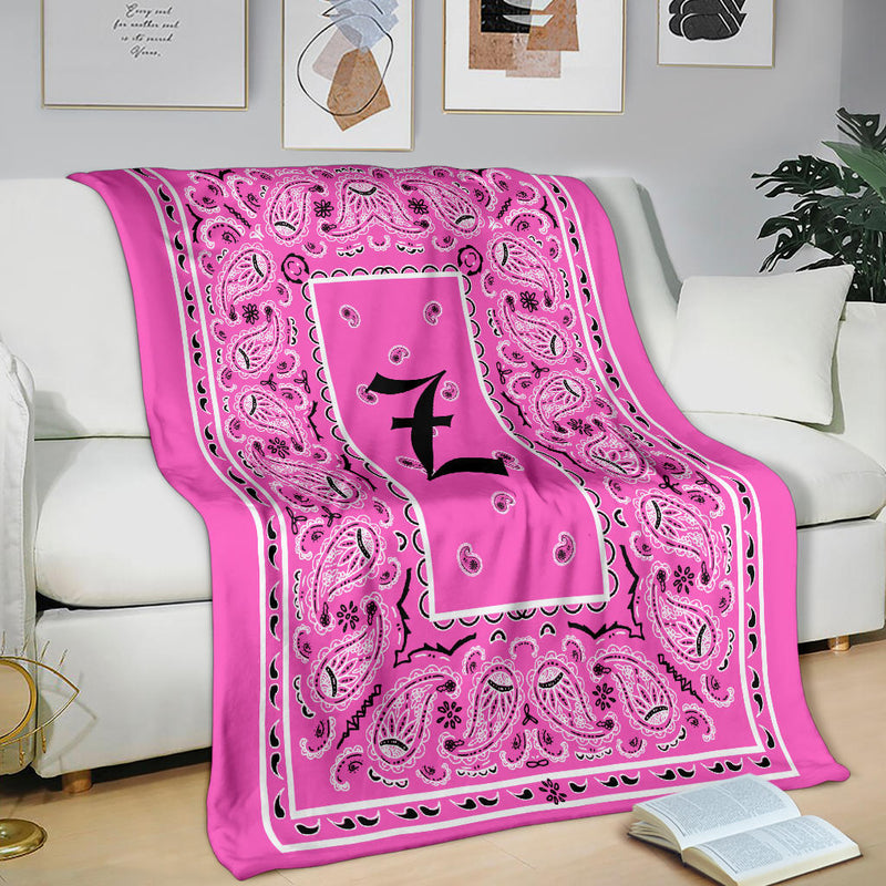 Pink Ultra Plush Bandana Blanket - Z oe
