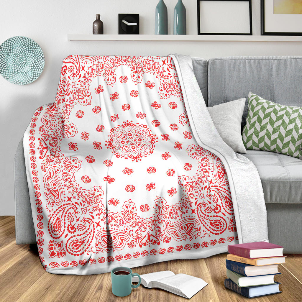 Ultra Plush 2 Red on White Bandana Throw Blanket
