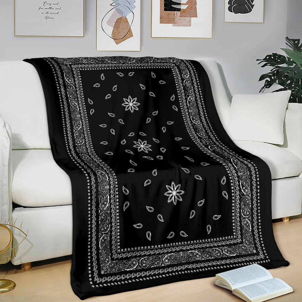 Ultra Plush 4 White on Black Bandana Throw Blanket