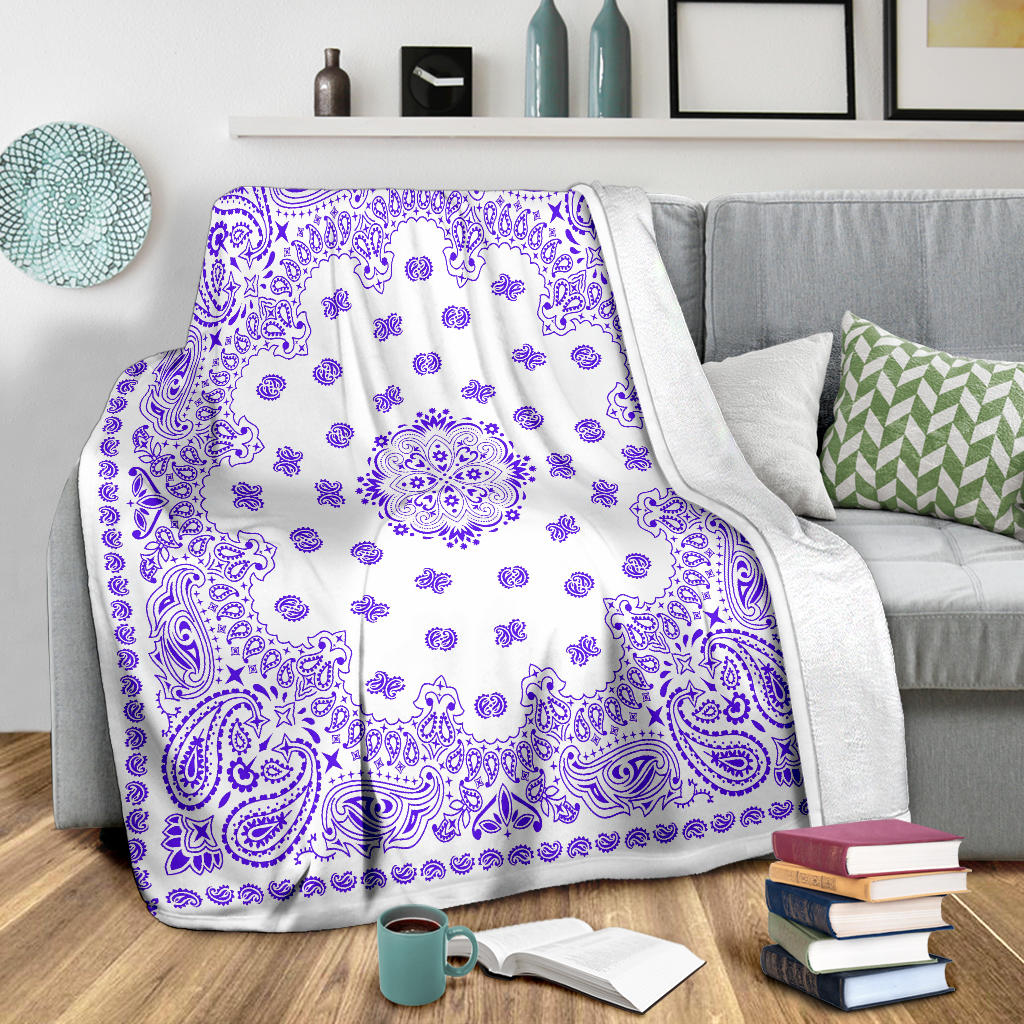 Ultra Plush 2 Violet on White Bandana Throw Blanket