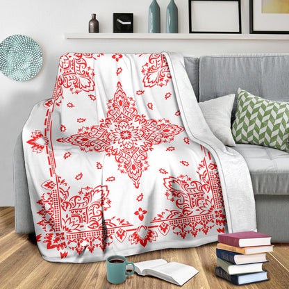 Ultra Plush 3 Red On White Bandana Throw Blanket