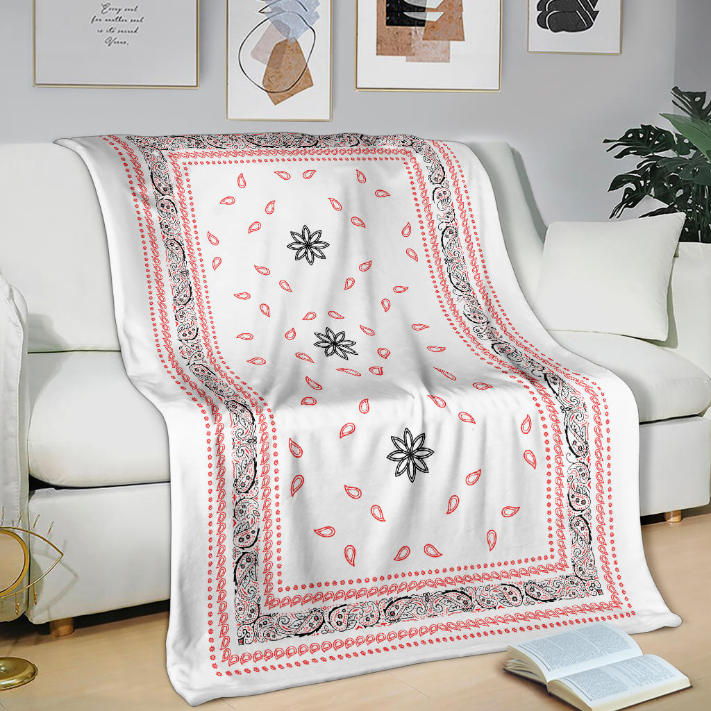 Ultra Plush 4 Red/Black on White Bandana Throw Blanket