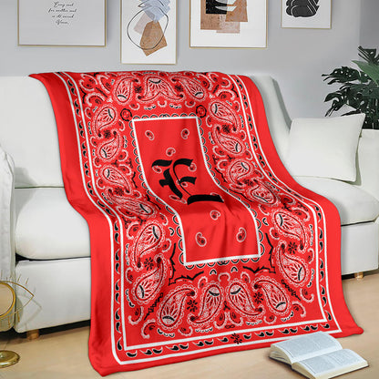 Red Ultra Plush Bandana Blanket - E oe