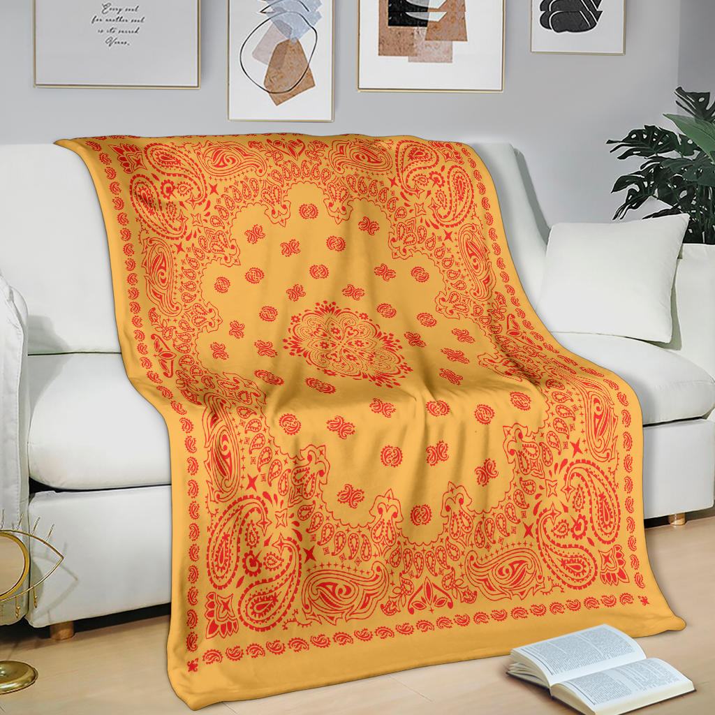 Ultra Plush 4 Red on Peach Bandana Throw Blanket