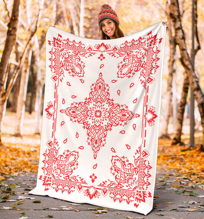 Ultra Plush 3 Red On White Bandana Throw Blanket