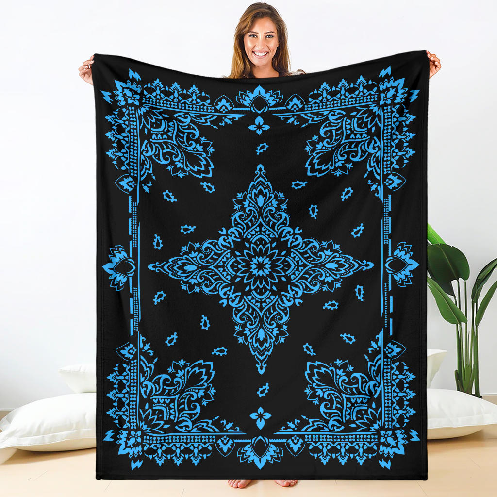 Ultra Plush 3 Lt Blue on Black Bandana Throw Blanket