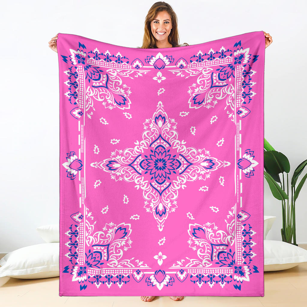 Ultra Plush 3 Blue White on Pink Bandana Throw Blanket