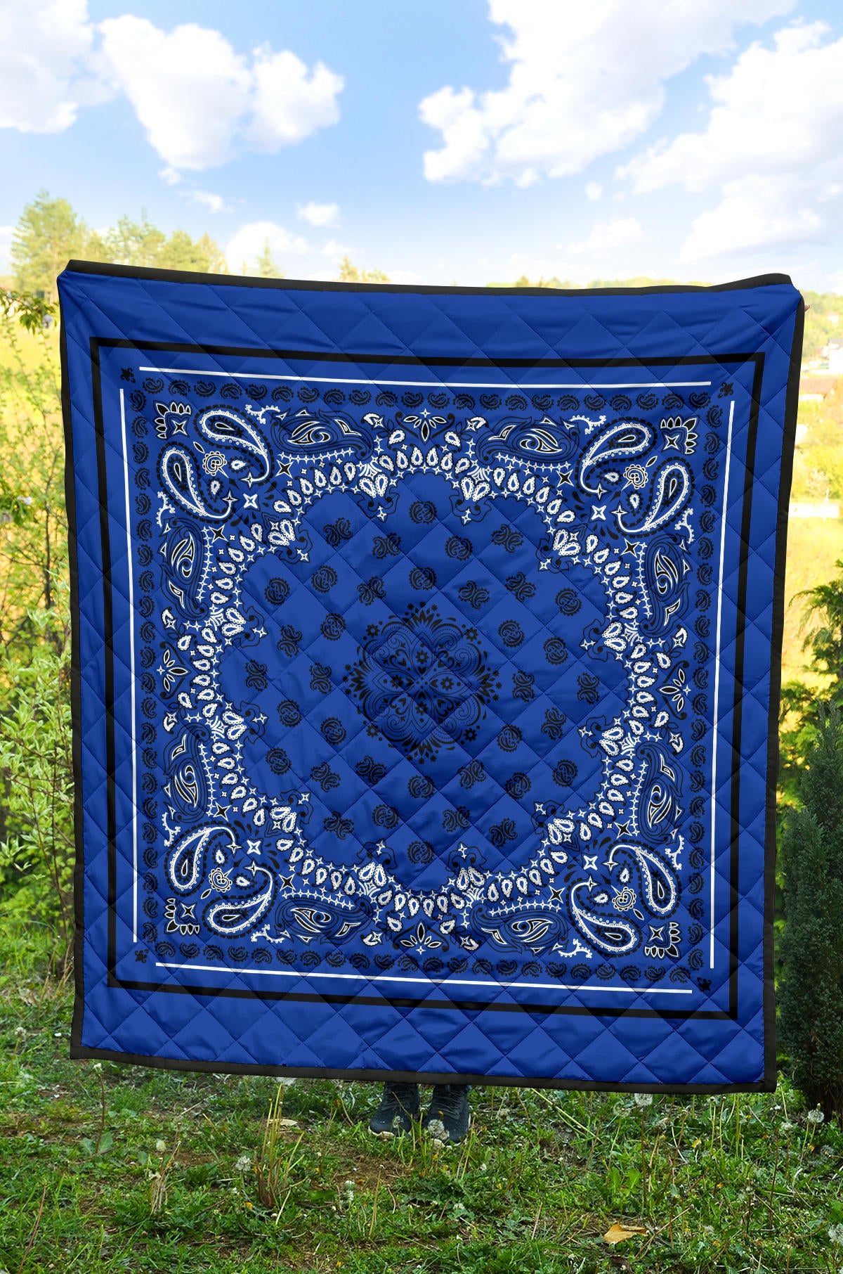 Quilt 2 Black Bandana on Blue Black Sq