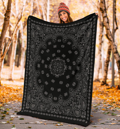 Ultra Plush 2 Gray on Black Bandana Throw Blanket