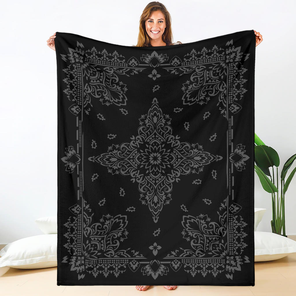 Ultra Plush 3 Gray on Black Bandana Throw Blanket