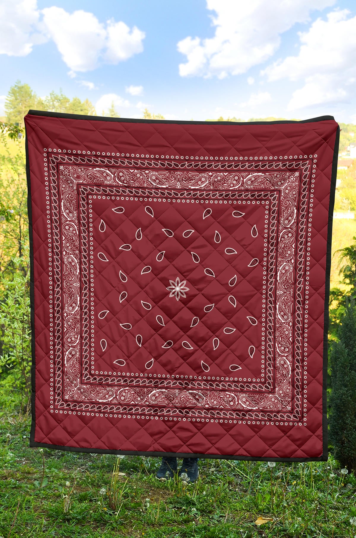 Quilt 4 Black White Bandana on Maroon