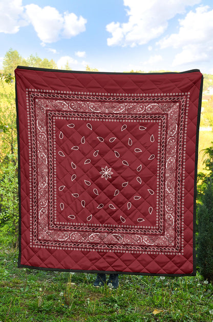 Quilt 4 Black White Bandana on Maroon