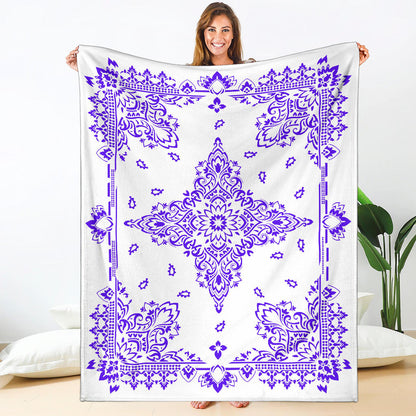 Ultra Plush 3 Violet on White Bandana Throw Blanket