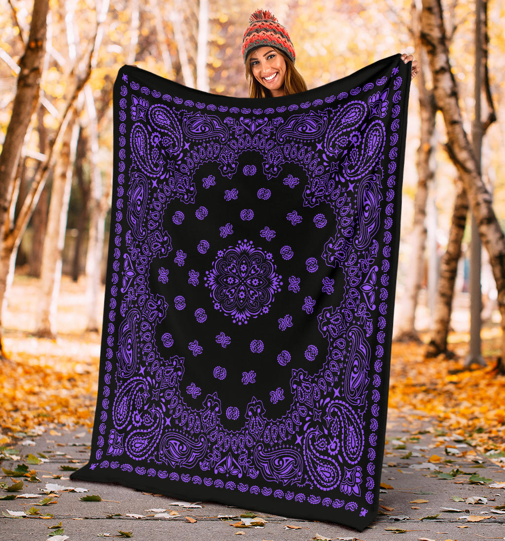Ultra Plush 2 Purple on Black Bandana Throw Blanket