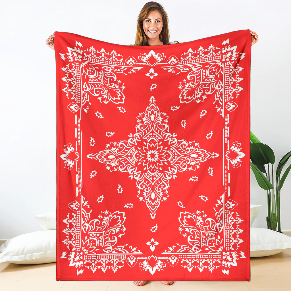 Ultra Plush 3 Red on White Bandana Throw Blanket
