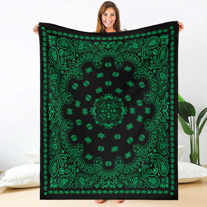 Ultra Plush 2 Green on Black Bandana Blanket Throw