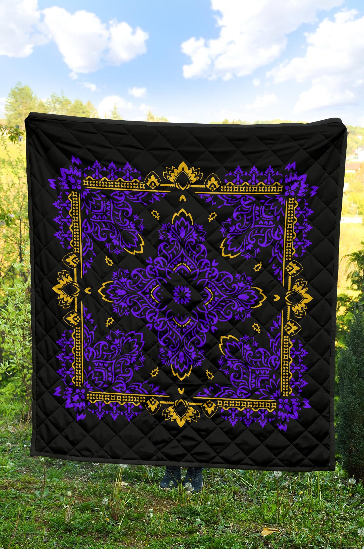 Quilt 3 Violet Gold Bandana on Black