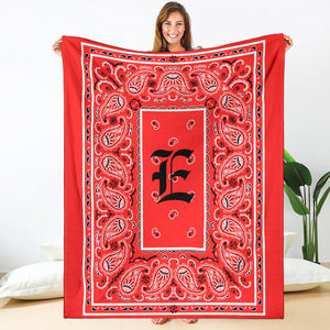 Red Ultra Plush Bandana Blanket - E oe