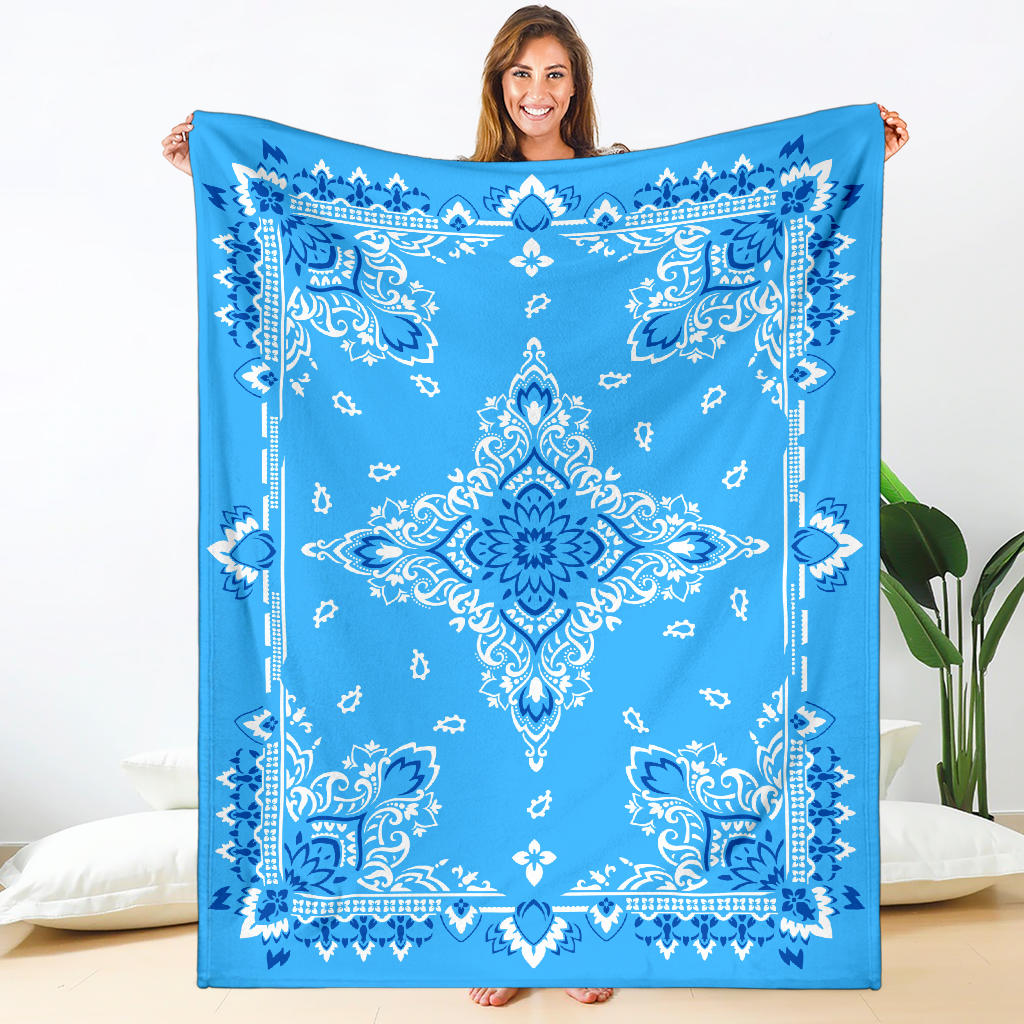 Ultra Plush 3 White and Blue on Lt Blue Bandana Throw Blanket