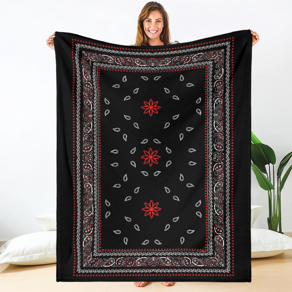 Ultra Plush 4 Red White on Black Bandana Throw Blanket