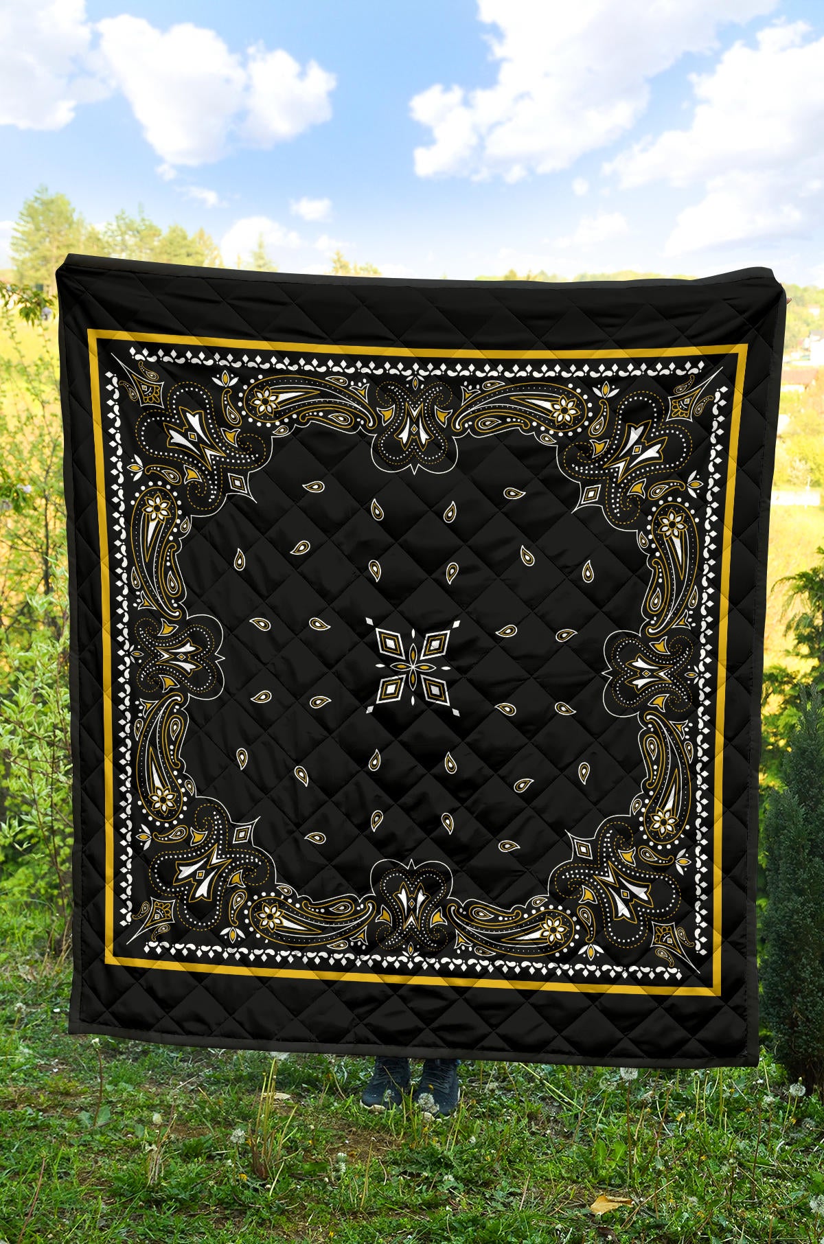 Quilt 5 Black Gold Bandana Quilt