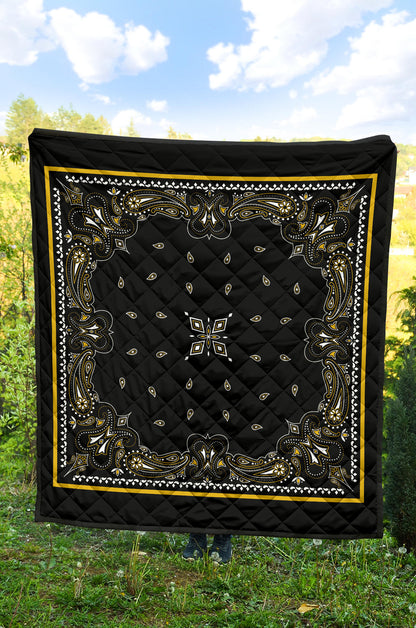 Quilt 5 Black Gold Bandana Quilt
