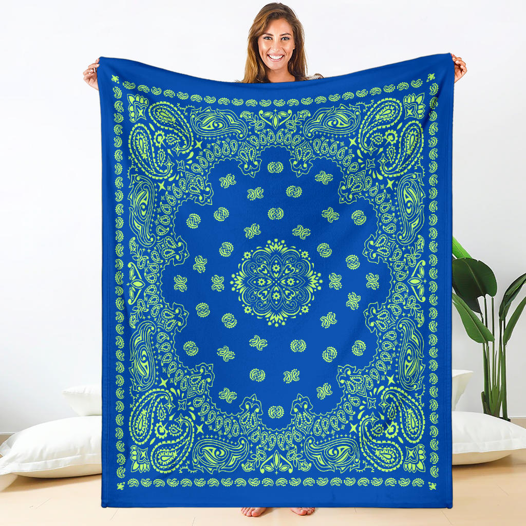 Ultra Plush 2 Lime on Cobalt Bandana Throw Blanket