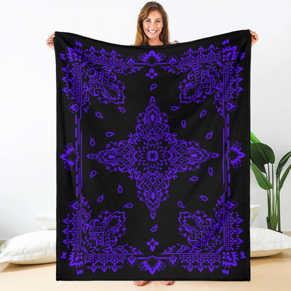 Ultra Plush 3 Violet on Black Bandana Throw Blanket
