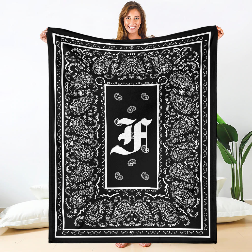 Black Ultra Plush Bandana Blanket - F oe