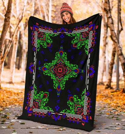 Ultra Plush 3 Pied on Black Bandana Throw Blanket
