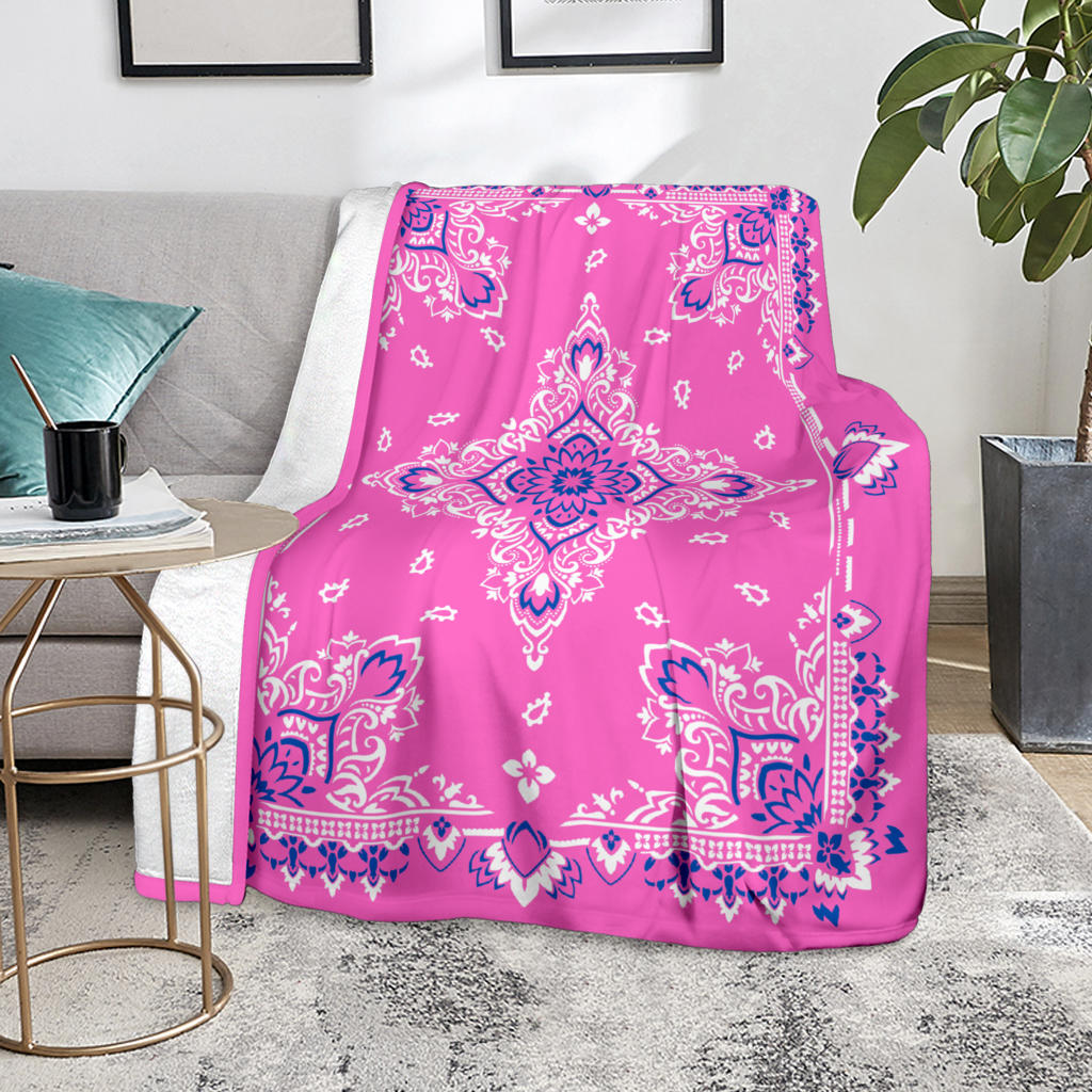 Ultra Plush 3 Blue White on Pink Bandana Throw Blanket