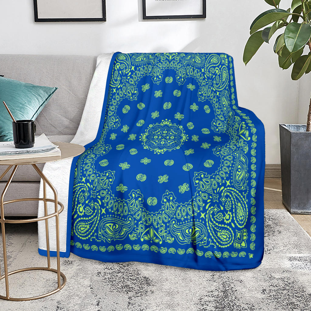 Ultra Plush 2 Lime on Cobalt Bandana Throw Blanket