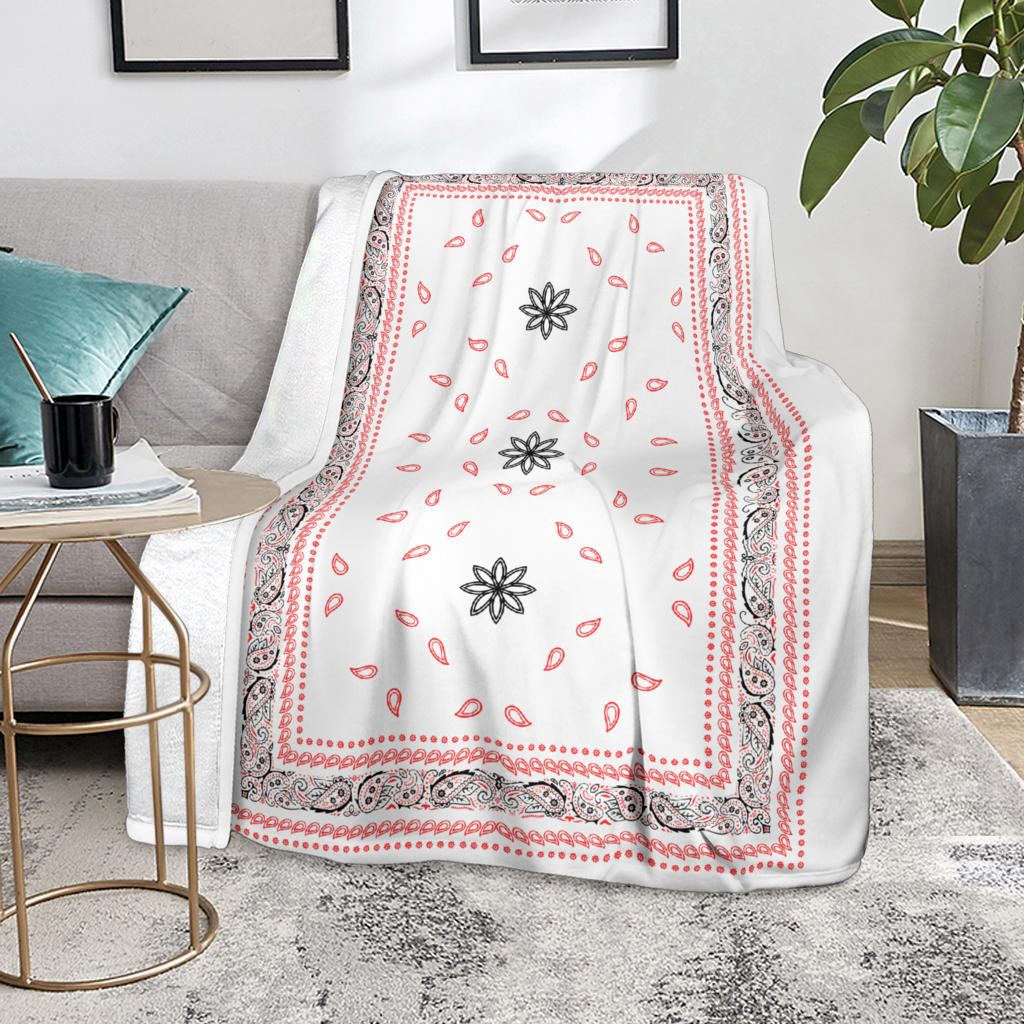 Ultra Plush 4 Red/Black on White Bandana Throw Blanket