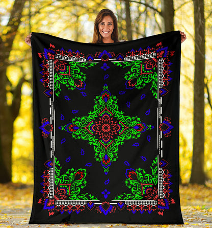 Ultra Plush 3 Pied on Black Bandana Throw Blanket