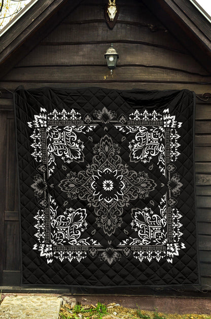 Quilt 3 White Gray on Black Bandana Quilt
