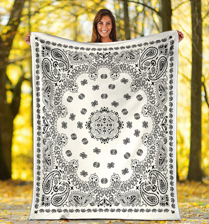 Ultra Plush 2 Black on White Bandana Throw Blanket