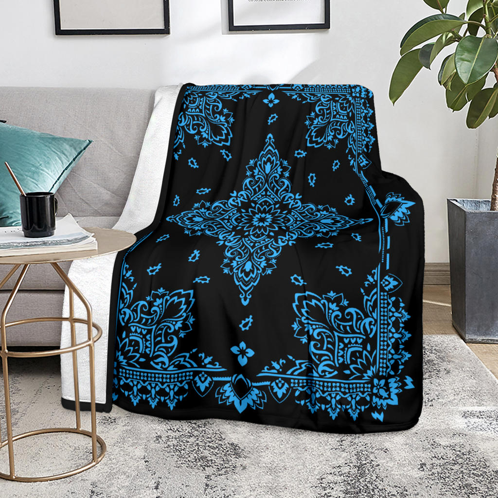 Ultra Plush 3 Lt Blue on Black Bandana Throw Blanket