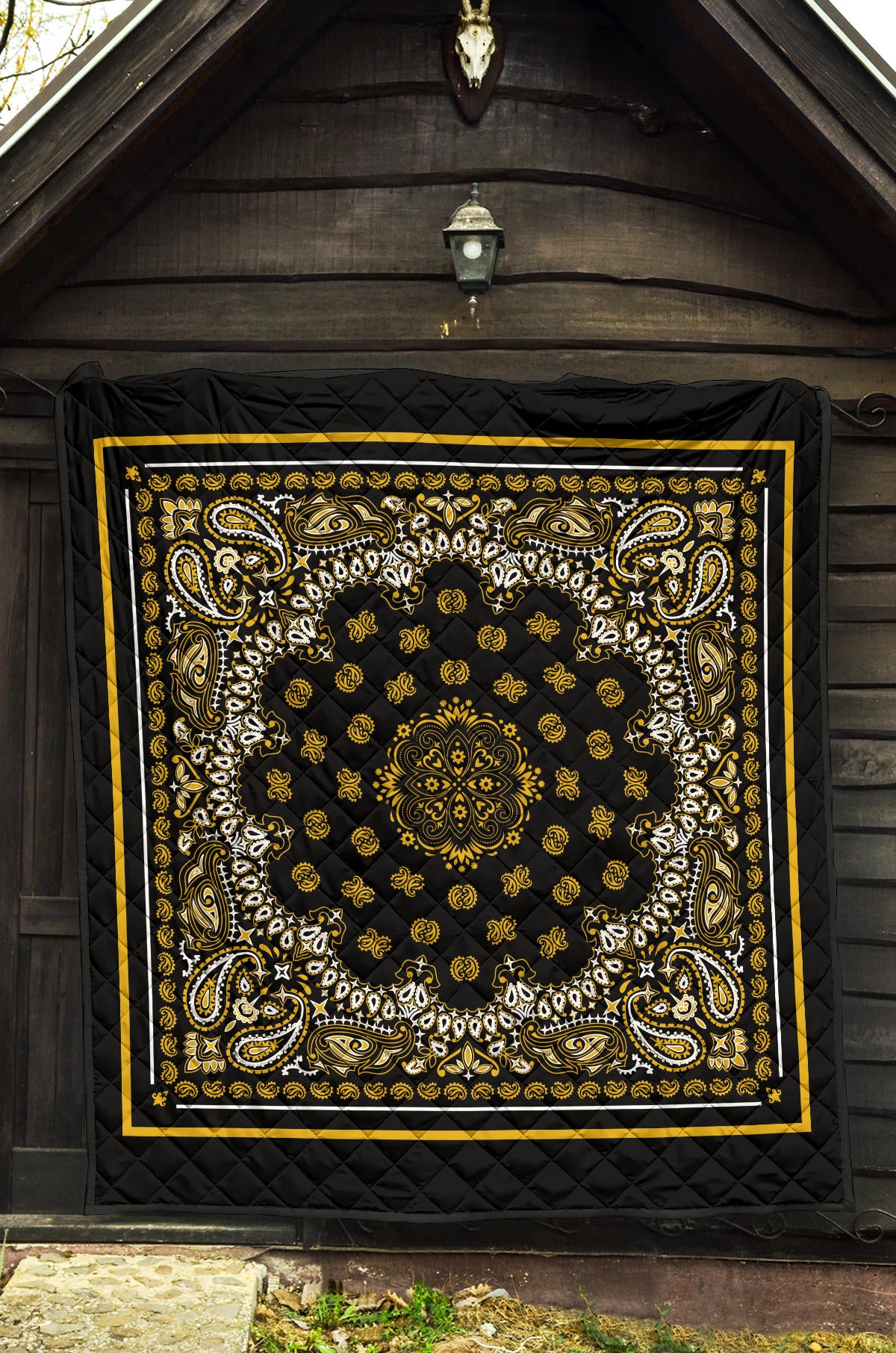 Quilt 2 Gold White Bandana on Black with Square