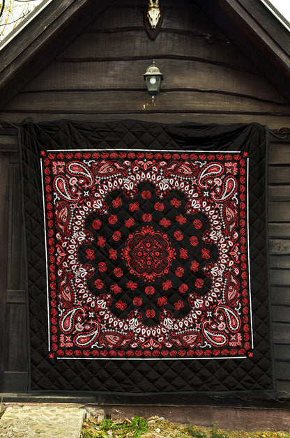 Quilt 2 Red Bandana on Black Plain