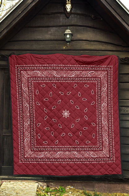 Quilt 4 Black White Bandana on Maroon