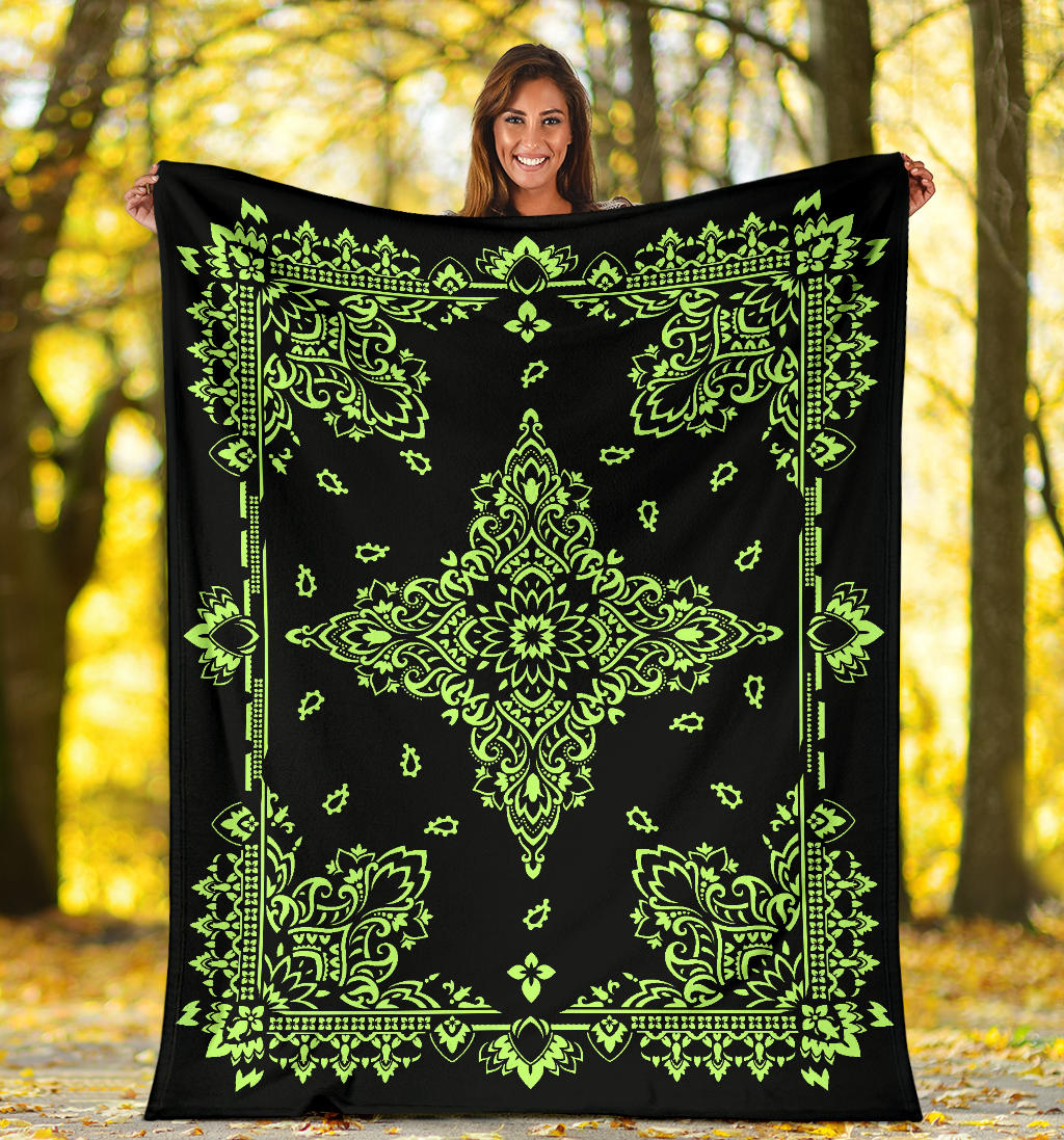 Ultra Plush 3 Lime on Black Bandana Throw Blanket