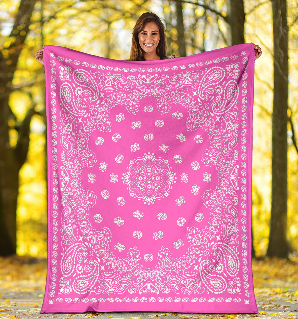 Ultra Plush 2 White on Pink Bandana Throw Blanket