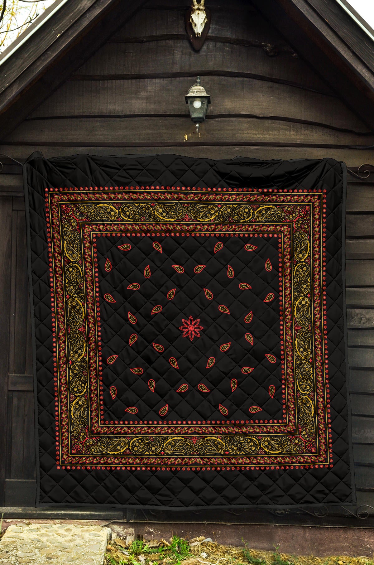 Quilt 4 Red Gold and Black Bandana Quilt